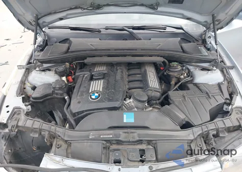 2010 BMW 128I z USA, uszkodzony, nr VIN WBAUL7C58AVJ77700